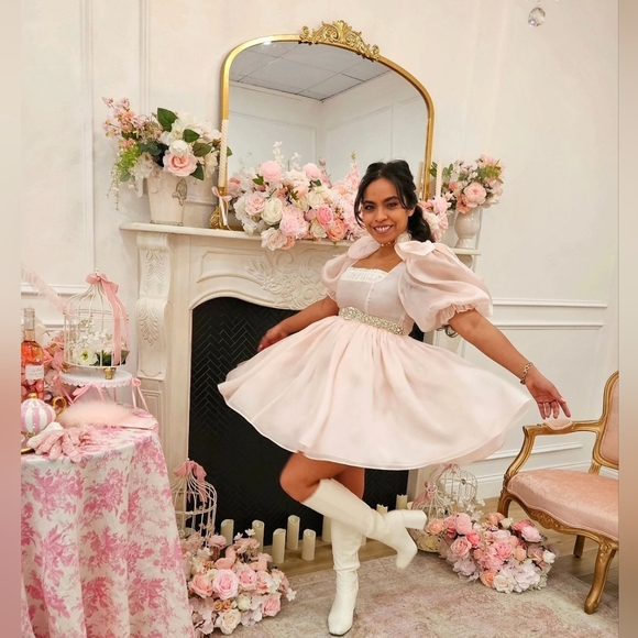 Selkie The Da Vinci Puff in Peach Fuzz - Picture 3 of 7